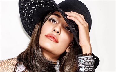 Lisa Haydon, Bollywood, Indian actress, Indian girl, brunette, woman in hat