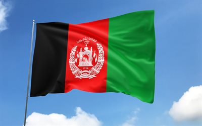 drapeau de l'afghanistan sur mât, 4k, pays asiatiques, ciel bleu, drapeau de l'arménie, drapeaux de satin ondulés, drapeau afghan, symboles nationaux afghans, mât avec des drapeaux, jour de l'afghanistan, asie, drapeau afghanistan, afghanistan