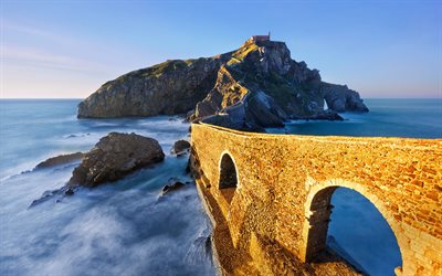 le lever du soleil, mer, île, San Juan de Gastelugache, Bermeo, Pays Basque, Espagne