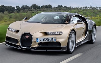 supercars, Bugatti Chiron de 2017, los coches, movimiento, color beige Quirón, Bugatti