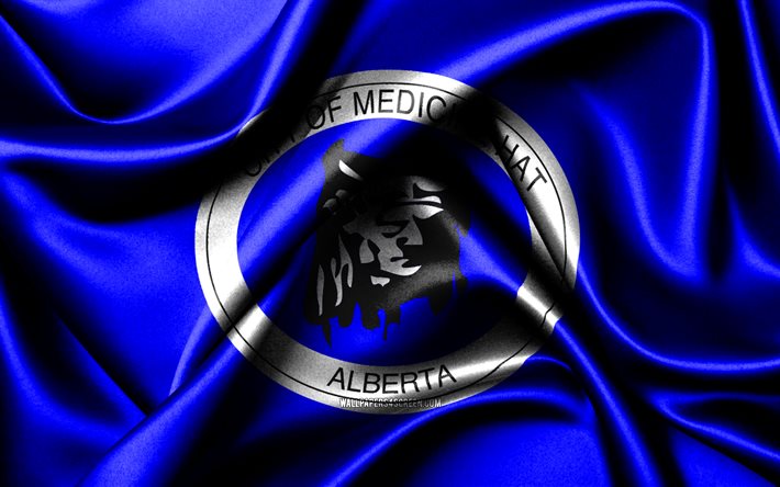 मेडिसिन हैट फ्लैग, 4k, कनाडा के शहर, कपड़े के झंडे, चिकित्सा टोपी का दिन, मेडिसिन हैट का झंडा, लहराते रेशमी झंडे, कनाडा, चिकित्सा टोपी