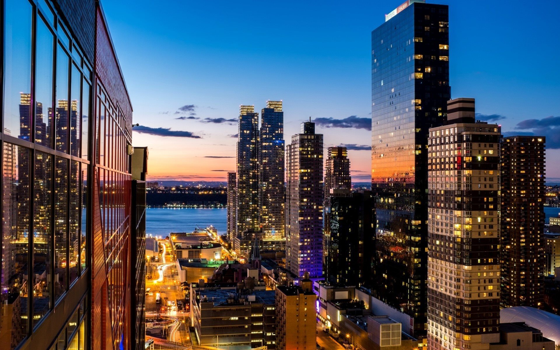 ダウンロード画像 夜 高層ビル群 ニューヨーク 米国 画面の解像度 19x10 壁紙デスクトップ上