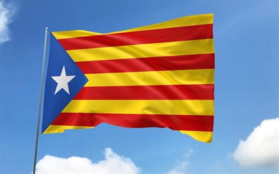 drapeau de l'estelada catalonia sur le mât, 4k, communautés espagnoles, ciel bleu, drapeau de l'estelada catalogne, drapeaux satin ondulés, drapeau d'estelada catalonia, communautés d'espagne, mât avec drapeau, jour d'estelada catalogne, espagne, estelada catalogne