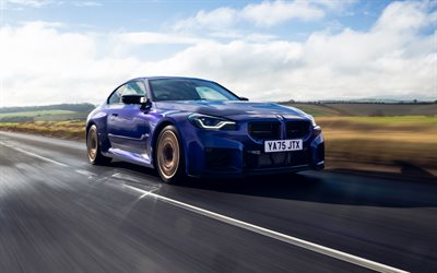 bmw m2 cs, 4k, camino, 2026 coches, desenfoque de movimiento, g87, especificaciones del reino unido, violeta bmw m2 cs, bmw m2 2026, coches alemanes, bmw m2 g87, bmw