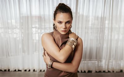 dafne keen, actrice espagnole, portrait, séance photo, actrice britannique, dafne keen fernandez, belles femmes, dafne keen photoshoot