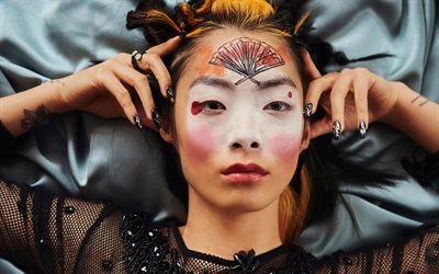 4k, rina sawayama, maquillaje, cantantes japoneses, estrellas de la música, retrato, celebridad japonesa, sesión de fotos de rina sawayama