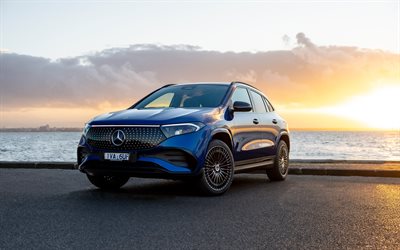 mercedes benz eqa night edition, 4k, voitures électriques, 2025 voitures, coucher de soleil, jetée, h243, mercedes benz bleu eqa, 2025 mercedes benz eqa, voitures allemandes, mercedes