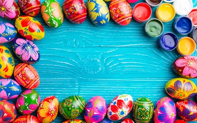 4k, marco de pascua, fondo de madera azul, huevos de pascua, flores de primavera, felices pascuas, marco con huevos de pascua, marcos de huevos de pascua, antecedentes con huevos de pascua, marcos de pascua, pascua de resurrección