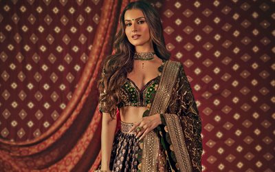 Tara Sutaria, Indian actress, Bollywood, photoshoot, luxury Indian saree, Indian fashion model, Tara Sutaria photoshoot