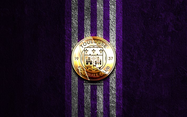 logotipo dorado del tolosa fc, 4k, fondo de piedra violeta, liga 1, club de fútbol francés, logotipo del tolosa fc, fútbol, emblema del tolosa fc, tolosa fc, fc tolosa