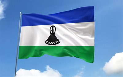 drapeau du lesotho sur mât, 4k, pays africains, ciel bleu, drapeau du lesotho, drapeaux de satin ondulés, drapeau lesotho, symboles nationaux du lesotho, mât avec des drapeaux, jour du lesotho, afrique, lesotho