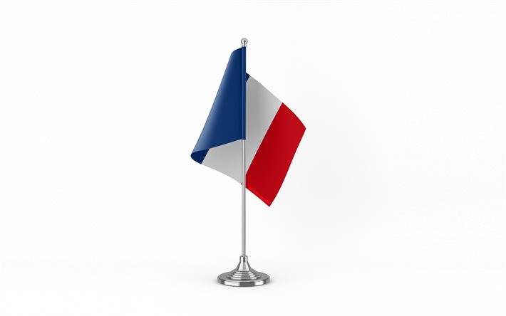 4k, bandiera da tavolo della francia, sfondo bianco, bandiera della francia, bandiera della francia sul bastone di metallo, simboli nazionali, francia, europa