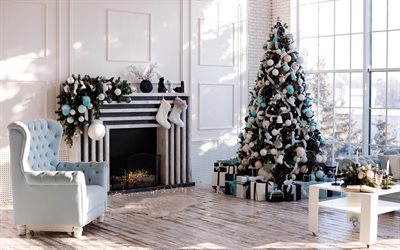 weihnachtsinterieur, 4k, weihnachtsbaum in der nähe des kamins, frohe weihnachten, frohes neues jahr, weihnachtsbaum, weihnachtskonzepte