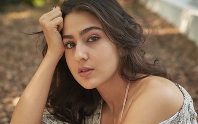 sara ali khan, indische schauspielerin, bollywood, filmstars, bilder mit sara ali khan, beliebte schauspielerin, indische berühmtheit, sara ali khan fotoshooting