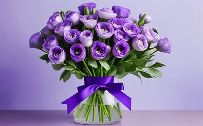 يوستوما البنفسجي, 4k, تقليلية, مزهرية زجاجية, خلفية بنفسجية, باقة من يوستوما, زهور جميلة, القوس البنفسجي, ربيع, الخلفية مع يوستوما, زهور البنفسج, يوستوما