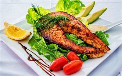Fried fish, lettuce, tomatoes, fish dishes, fried fish pictures, fish on a plate, green lettuce, fish with salad