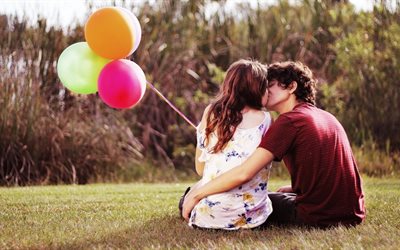 ball, guy, kiss, glade, love, balloons