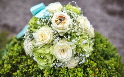 वैवाहिक गुलदस्ता, 4k, सोने की शादी की अंगूठी, सफ़ेद गुलाब, गुलाब के फूल, शादी की अंगूठियाँ, शादी की पृष्ठभूमि