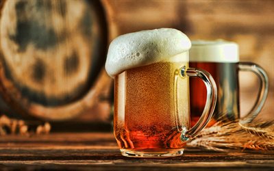 bicchiere di birra, 4k, bancone bar, birreria, birra, botte di legno, birra leggera