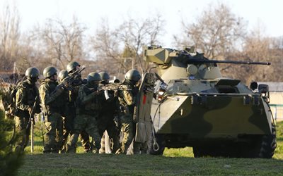 el ejército de rusia, los soldados, btr, las armas, el escudo, la operación especial
