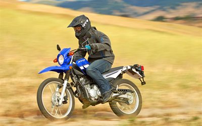 2015 yamaha xt250, la velocidad de la motocicleta, casco