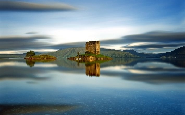 castle stalker, skotlanti, järvi