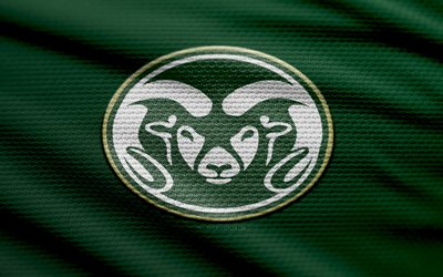콜로라도 주립 램스 패브릭 로고, 4k, 녹색 직물 배경, ncaa, 보케, 미식 축구, 콜로라도 주립 램스 로고, 콜로라도 주립 램스 엠블럼, 마운틴 웨스트, 콜로라도 주립 램스