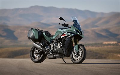 2026, BMW S 1000 XR, 4k, front view, exterior, green BMW S 1000 XR, new motorcycles, German motorcycles, BMW Motorrad, BMW