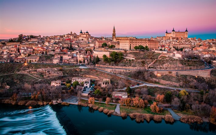 Toledo, evening, sunset, Alcazar of Toledo, stone fortification, Toledo panorama, Toledo cityscape, Spain
