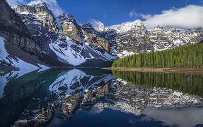 la reflexión, el lago de montaña, parque nacional de banff, alberta, canadá, moraine lake