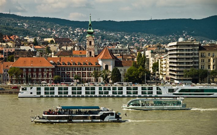 हंगरी, बुडापेस्ट, डेन्यूब नदी, जहाजों