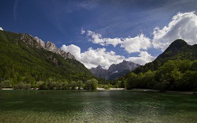 湖ヤスナグラ, スロベニア, 夏, 湖明, 山々