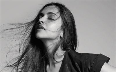 deepika padukone, 4k, portre, hintli aktris, fotoğraf çekimi, tek renkli, siyah elbise, hintli manken, deepika padukone fotoğraf çekimi