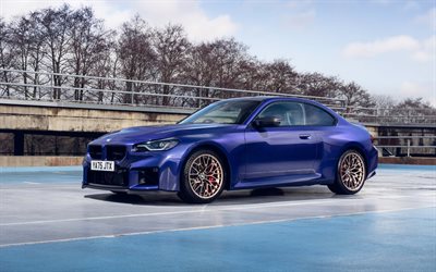 bmw m2 cs, 4k, otopark, 2026 araba, g87, birleşik krallık'a özgü, mavi bmw m2 cs, 2026 bmw m2, alman arabaları, bmw m2 g87, bmw
