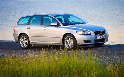 Volvo V50 T5, 4k, road, 2009 cars, wagons, Silver Volvo V50, 2009 Volvo V50, swedish cars, Volvo