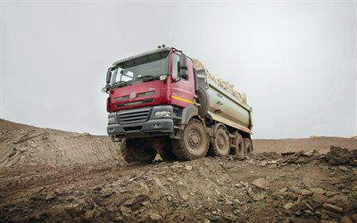 tatra phoenix, 8x8, dump truck, vista frontal, exterior, caminhões grandes, transporte de pedra, entrega de pedra, mineração de pedra, caminhão de pedreira, tatra