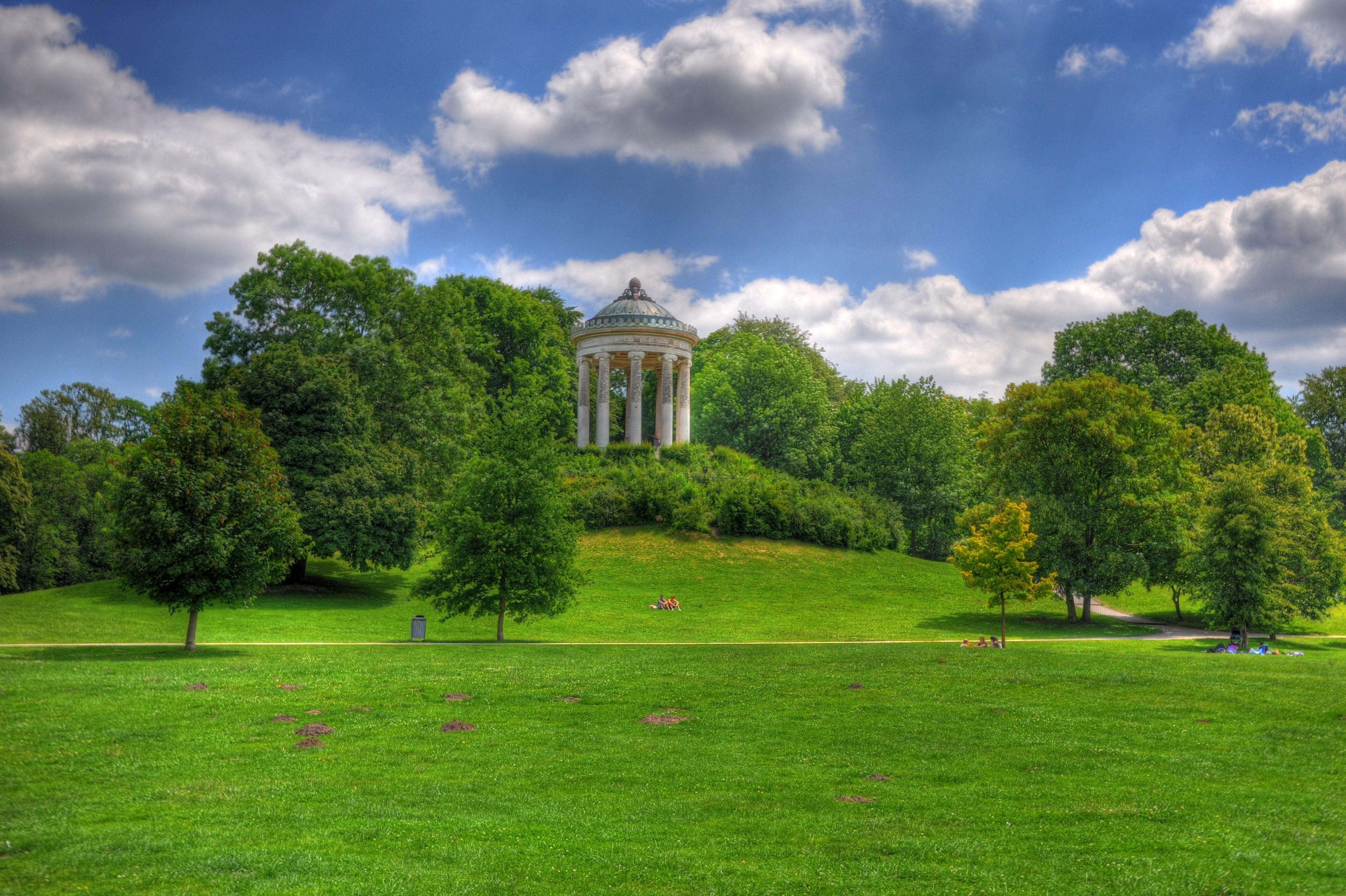 Английский парк картинки. Английский пейзажный парк Англия. Парк Стоурхед Англия. Английского пейзажный парк Лоррен. Пейзажный парк Англия 18 век.