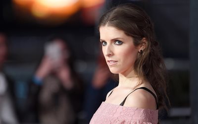 アンナ・ケンドリック, 4k, 閉じる, アメリカの星, 映画スター, ピンクのドレス, ハリウッド, 美しさ, 人気の女優, アメリカの女優, アメリカの有名人, アンナ・ケンドリックの写真撮影