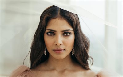 4k, malavika mohanan, bokeh, atriz indiana, estrelas de cinema, bollywood, retrato, fotos com malavika mohanan, atriz popular, celebridade indiana, sessão fotográfica de malavika mohanan