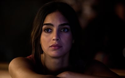 melissa barrera, 4k, pimeys, meksikolainen näyttelijä, kauneus, kuvia melissa barreran kanssa, muotokuva, meksikon julkkis, melissa barrera photoshoot