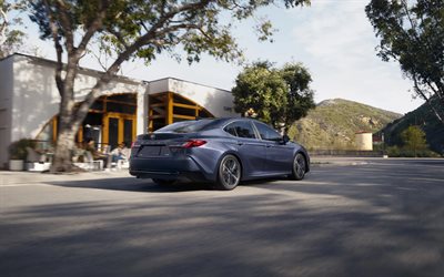 2026, تويوتا كامري, 4k, الرؤية الخلفية, الخارج, دارك كوزموس تويوتا كامري, تويوتا كامري رمادية, لون كوزموس داكن لسيارة كامري, تويوتا كامري 2026 الجديدة, السيارات اليابانية, تويوتا