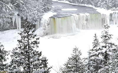zamerzli private, winter, ice, blocks of ice, frozen waterfall