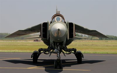 sovjetisk stridsflygplan, mig-23