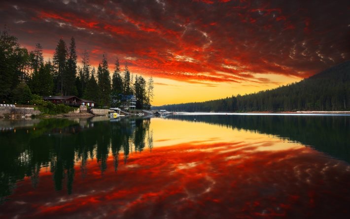 la réflexion, coucher de soleil, le lac