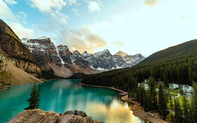 4k, moraine  see, sommer, sonnenuntergang, blaue seen, wald, kanadische wahrzeichen, alberta, gebirge, tal der zehn gipfel, banff  nationalpark, reisekonzepte, kanada, banff