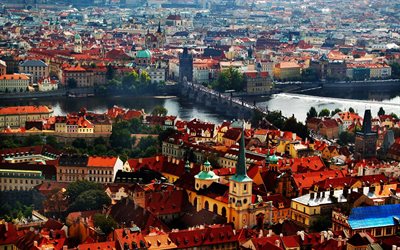 arkitekturen i prag, gamla stan, charles bridge, tjeckiska republiken, prag, orange tak