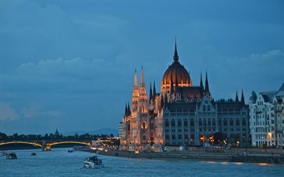 budapest, le case del parlamento, agordina, il danubio, ungheria