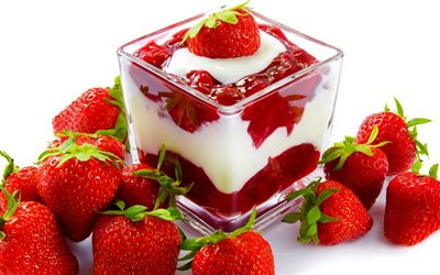 fresh yogurt, strawberry, yogurt, photo breakfast