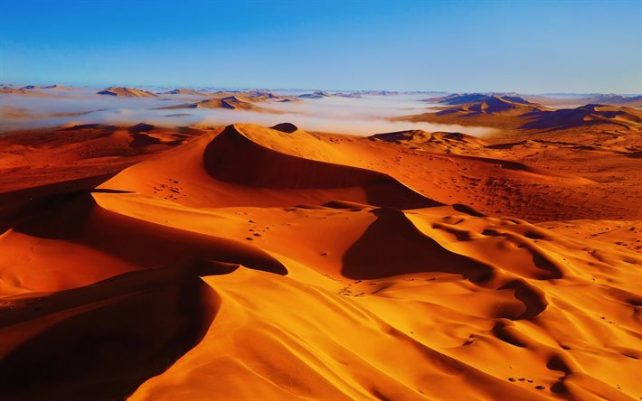 las dunas, el desierto, el sol abrasador, la tormenta de arena