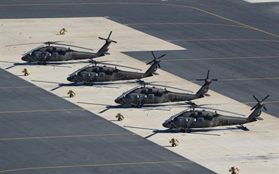 uh-60a, svart hök, gevärshelikopter, flygfältet